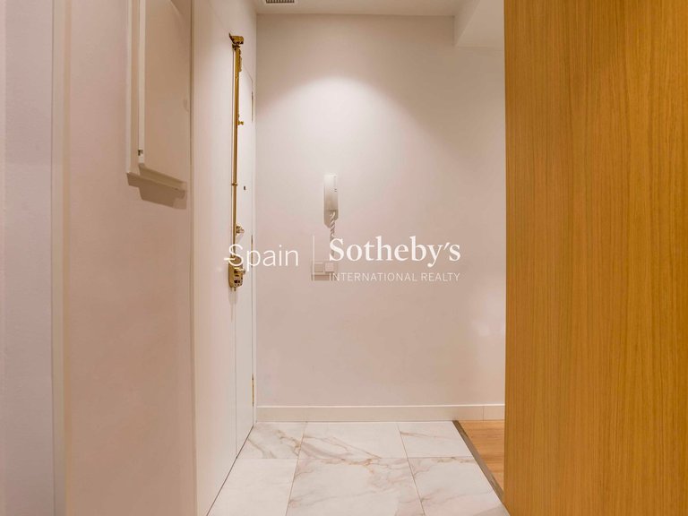 Apartment for Sale in Madrid, Madrid 35