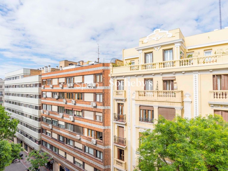 Apartment for Sale in Madrid, Madrid 39