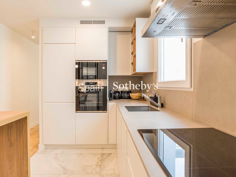 Apartment for Sale in Madrid, Madrid 9