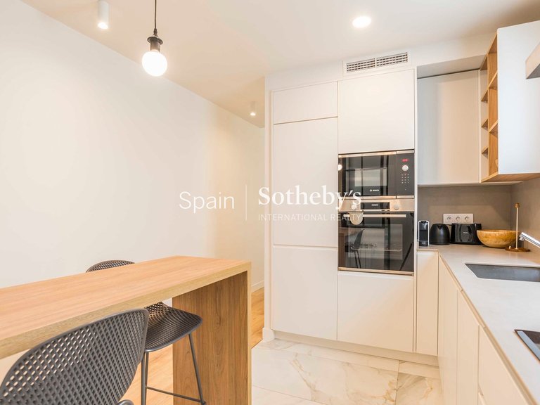 Apartment for Sale in Madrid, Madrid 24