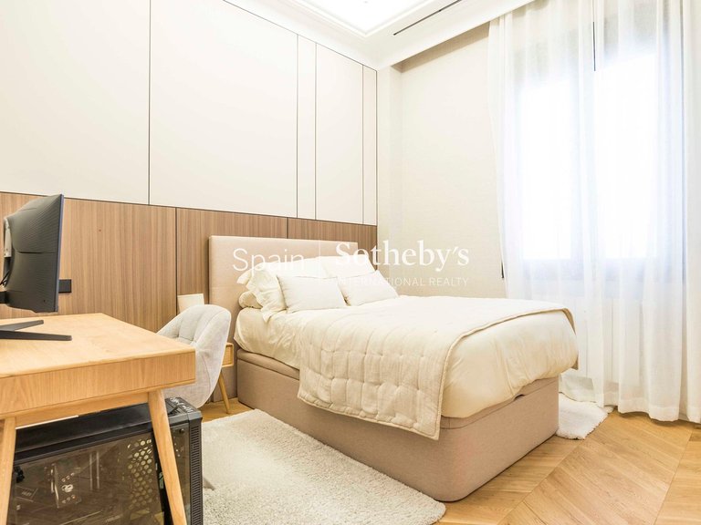 Apartment for Sale in Madrid, Madrid 23