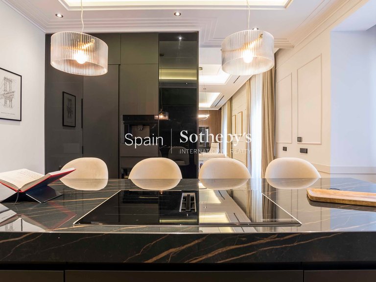 Apartment for Sale in Madrid, Madrid 11