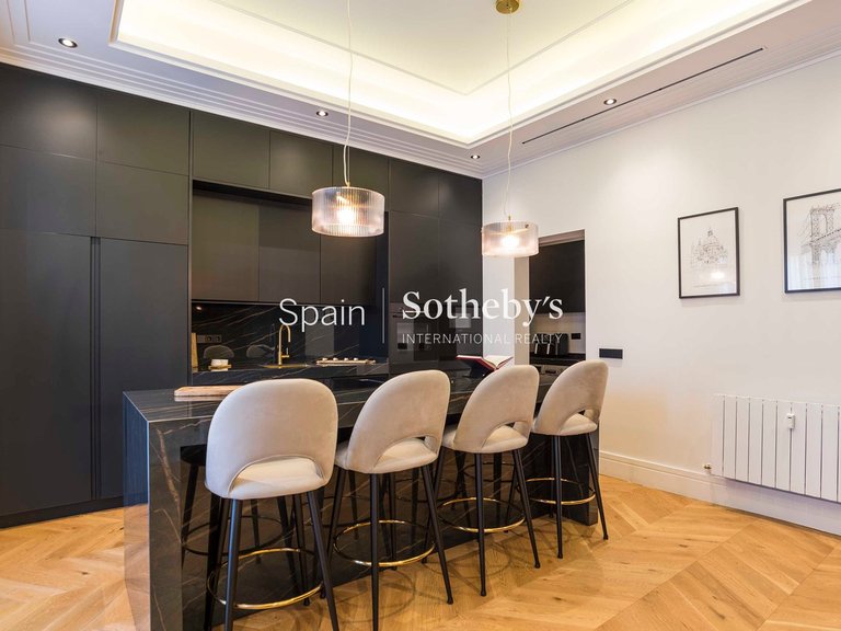 Apartment for Sale in Madrid, Madrid 15