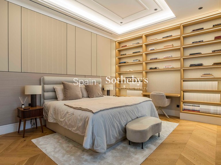 Apartment for Sale in Madrid, Madrid 25