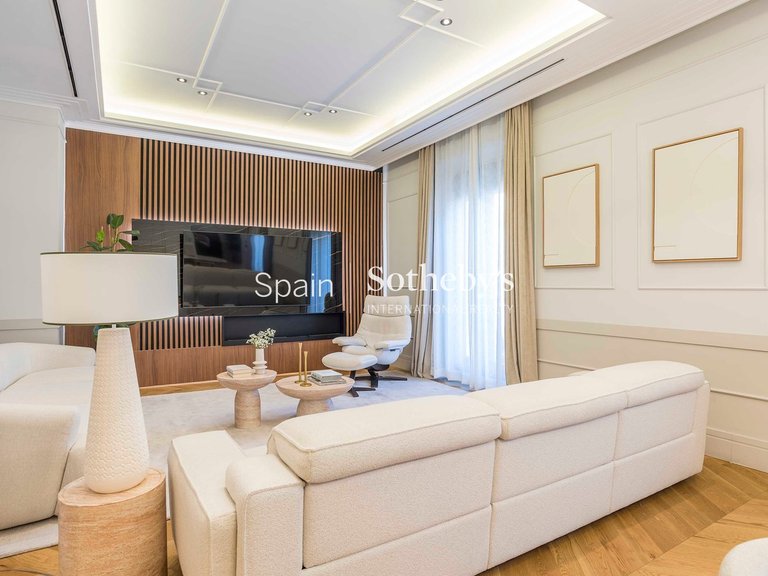 Apartment for Sale in Madrid, Madrid 4