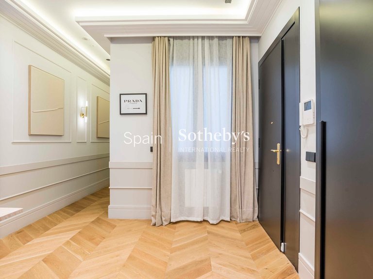 Apartment for Sale in Madrid, Madrid 35