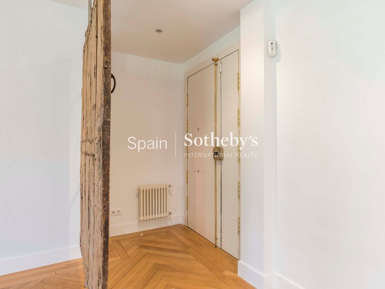 Apartment for Rent in Madrid, Madrid 18