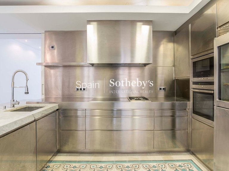 Apartment for Rent in Madrid, Madrid 16