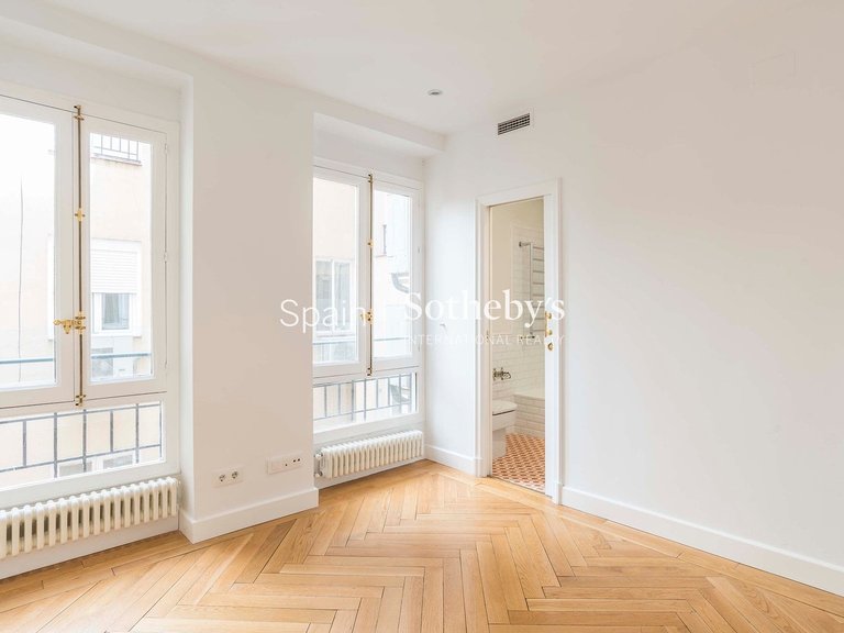 Apartment for Rent in Madrid, Madrid 2