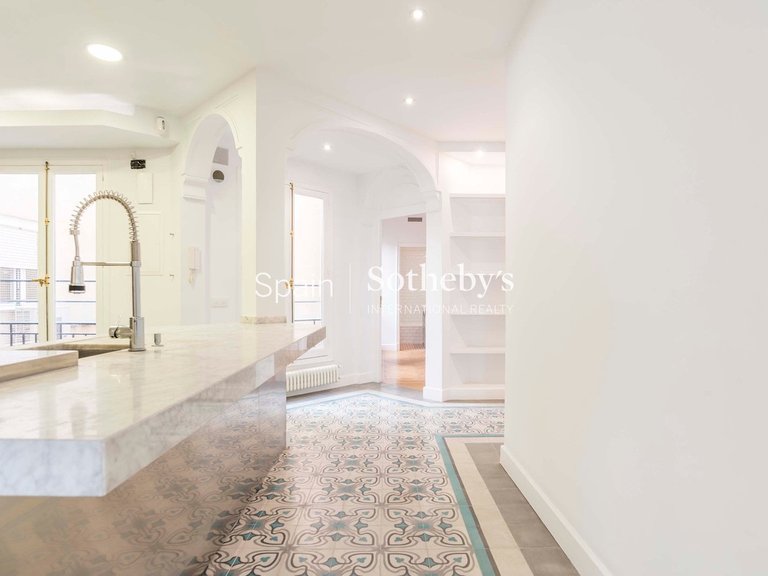 Apartment for Rent in Madrid, Madrid 19