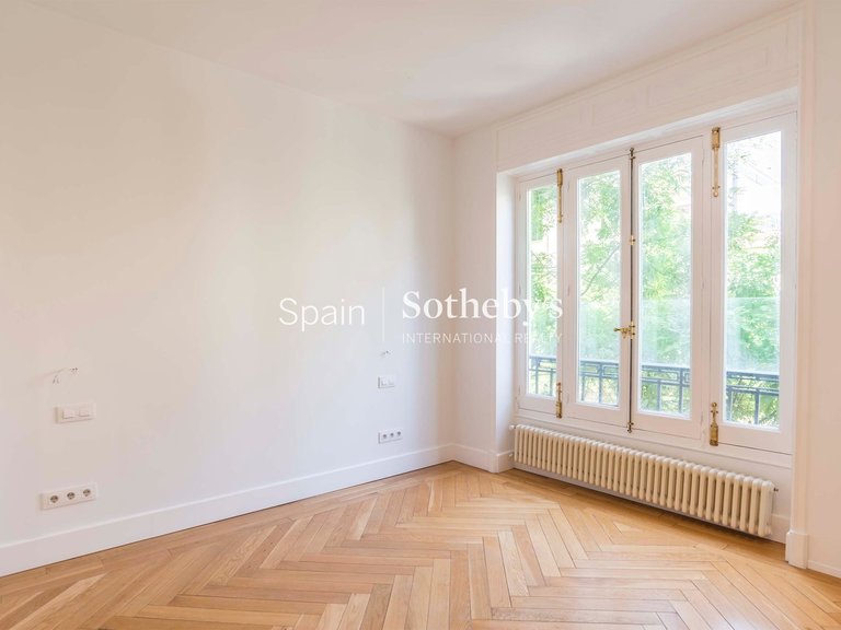 Apartment for Rent in Madrid, Madrid 17