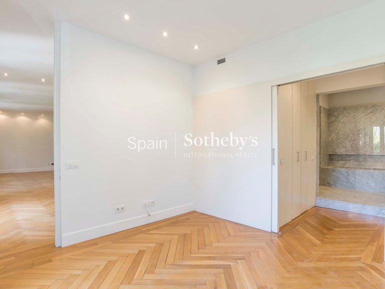 Apartment for Rent in Madrid, Madrid 20