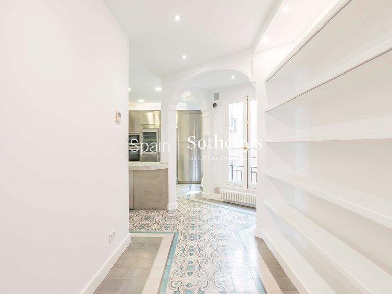Apartment for Rent in Madrid, Madrid 12