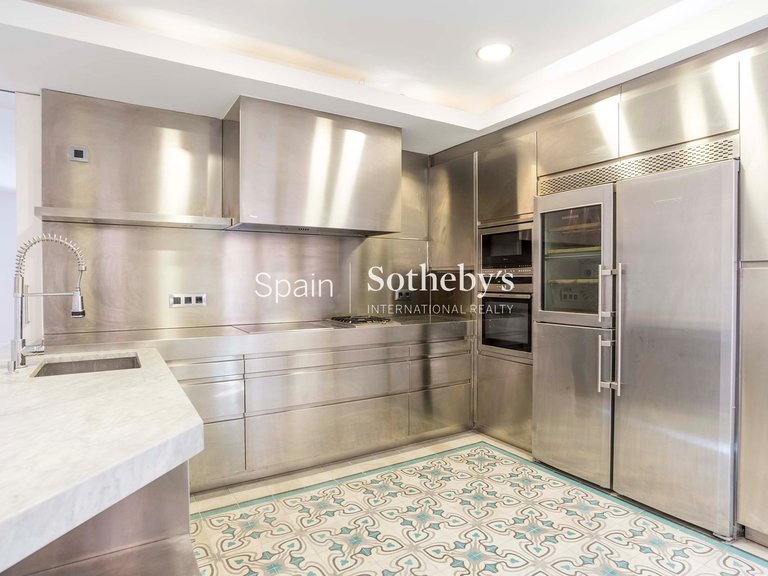 Apartment for Rent in Madrid, Madrid 15