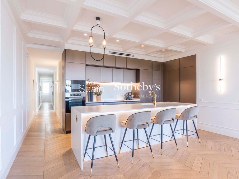Apartment for Sale in Madrid, Madrid 12
