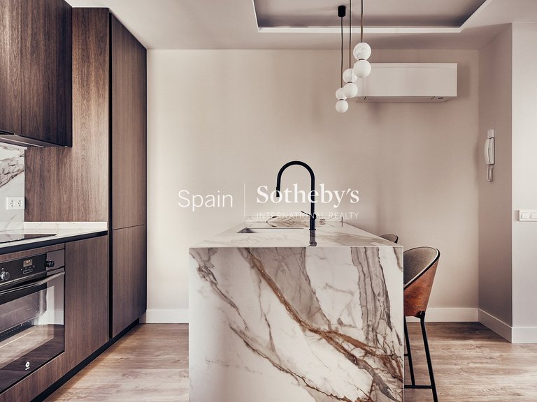 Apartment for Sale in Madrid, Madrid 12