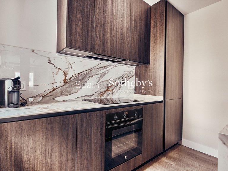 Apartment for Sale in Madrid, Madrid 13