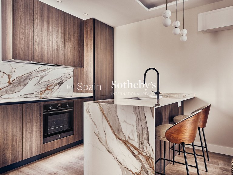 Apartment for Sale in Madrid, Madrid 11