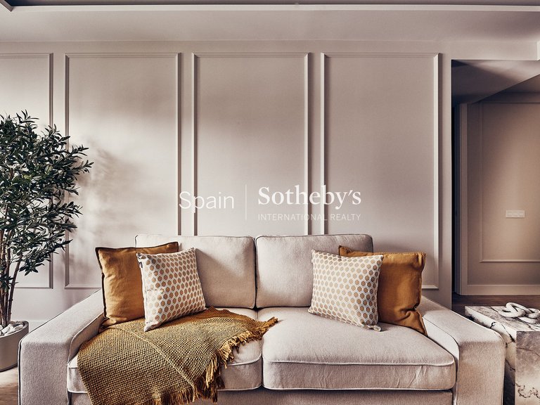 Apartment for Sale in Madrid, Madrid 5