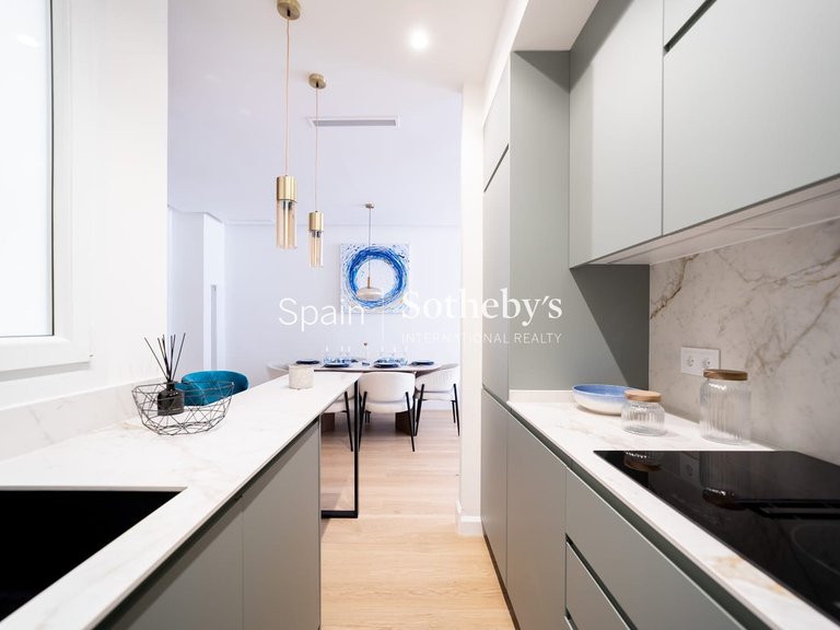 Apartment for Sale in Madrid, Madrid 12