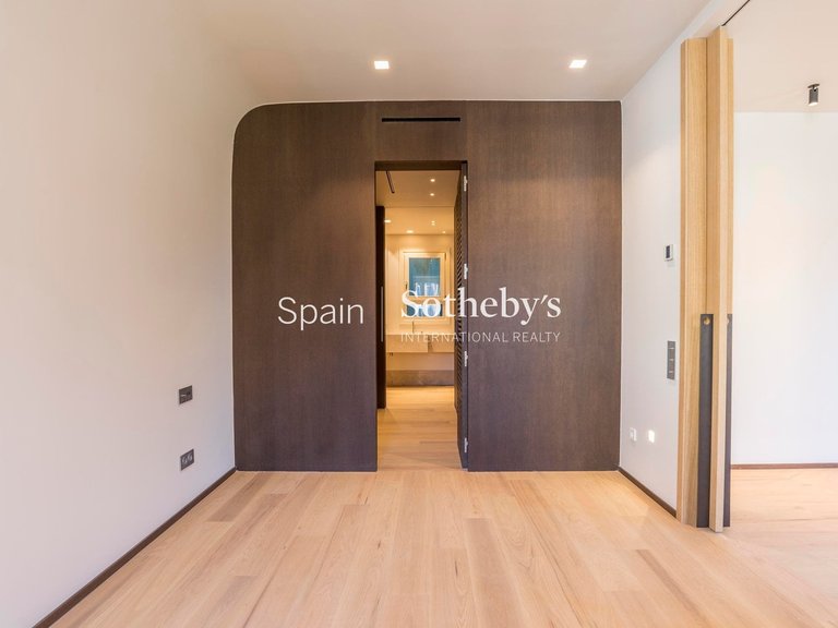 Apartment for Sale in Madrid, Madrid 19