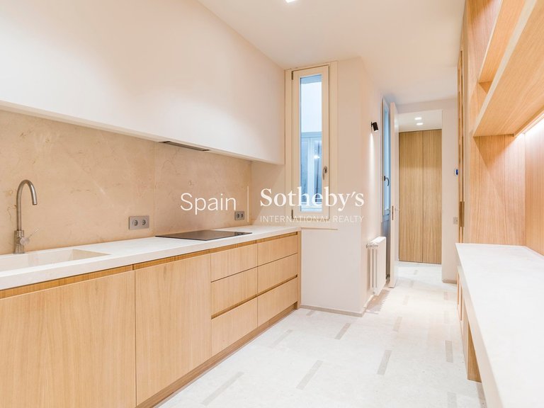 Apartment for Sale in Madrid, Madrid 12