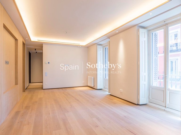 Apartment for Sale in Madrid, Madrid 8