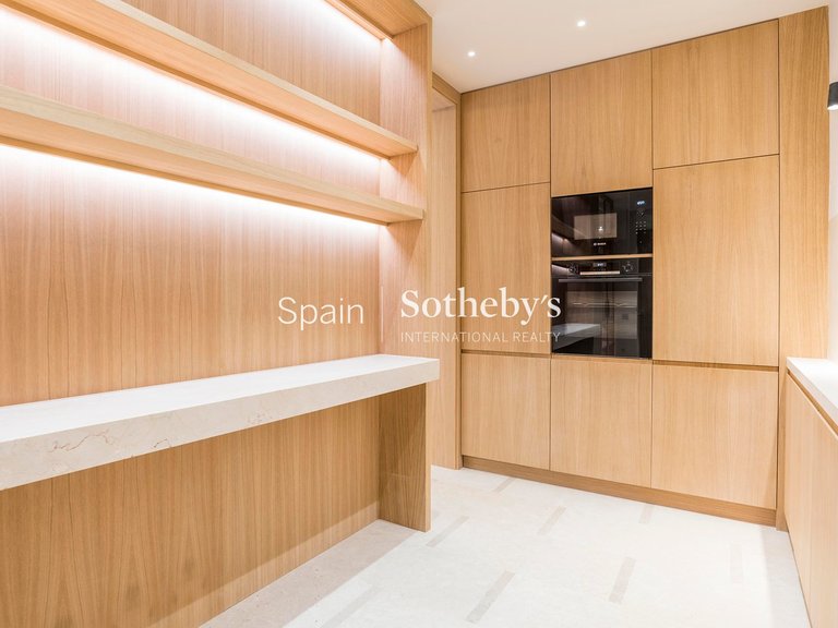 Apartment for Sale in Madrid, Madrid 21