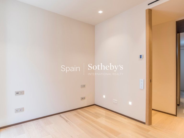 Apartment for Sale in Madrid, Madrid 26