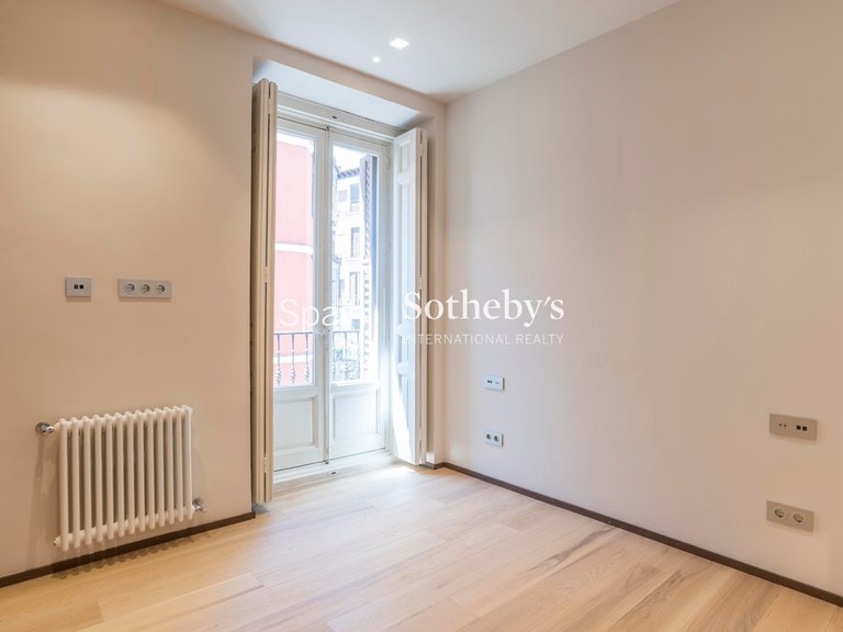 Apartment for Sale in Madrid, Madrid 25