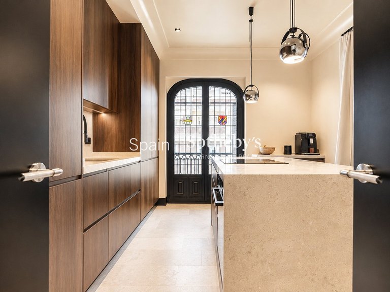 Apartment for Sale in Madrid, Madrid 12