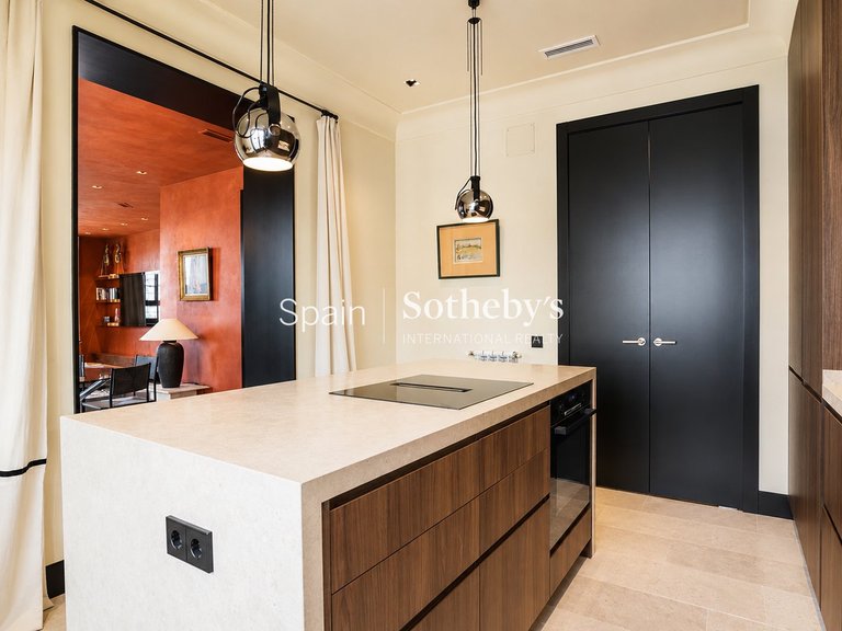Apartment for Sale in Madrid, Madrid 11