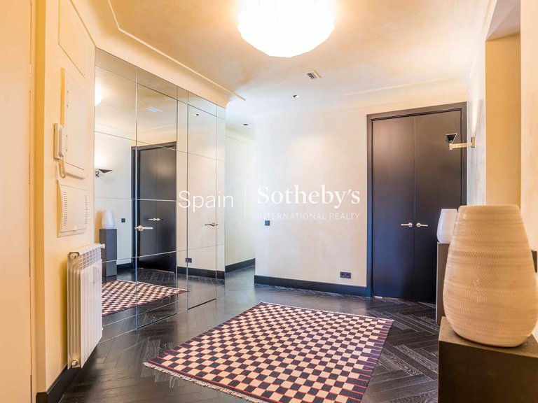 Apartment for Sale in Madrid, Madrid 27