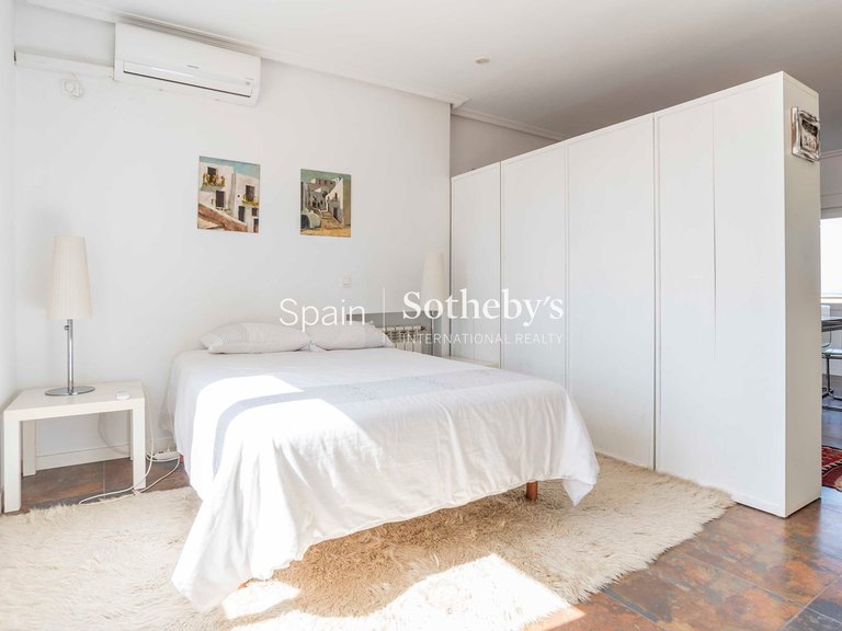 Penthouse for Rent in Madrid, Madrid 19