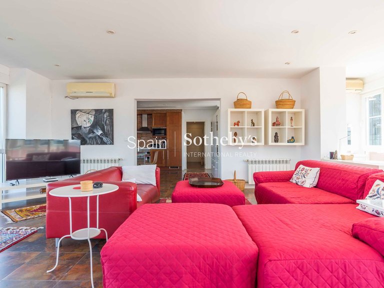 Penthouse for Rent in Madrid, Madrid 23