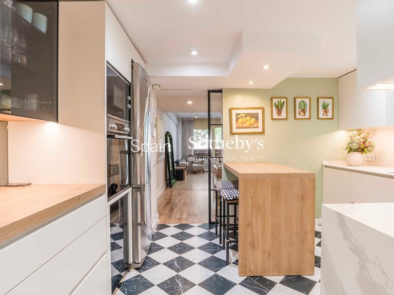 Apartment for Rent in Madrid, Madrid 19