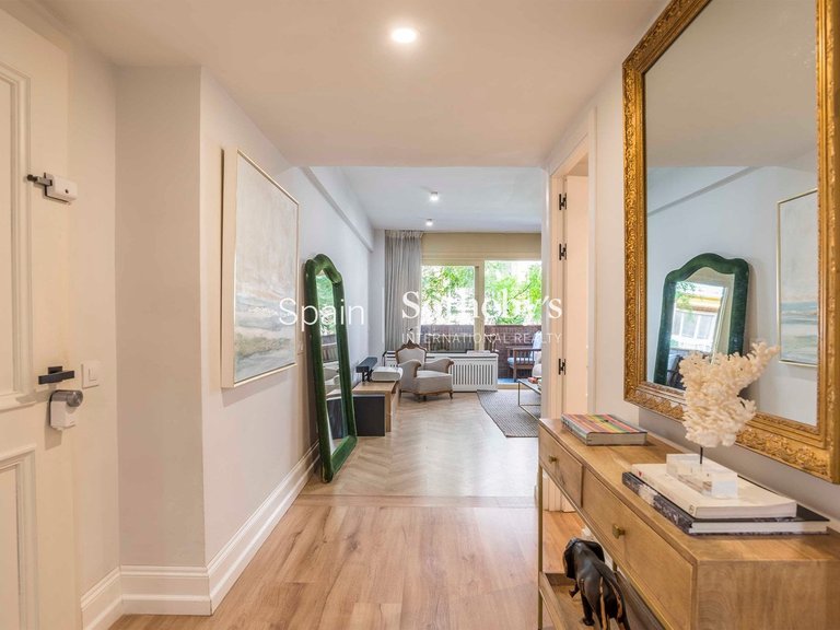 Apartment for Rent in Madrid, Madrid 5