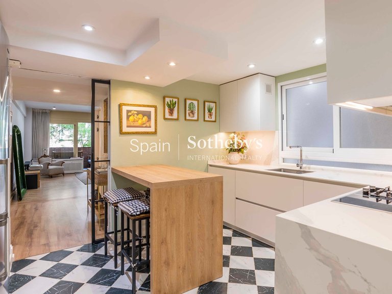 Apartment for Rent in Madrid, Madrid 14