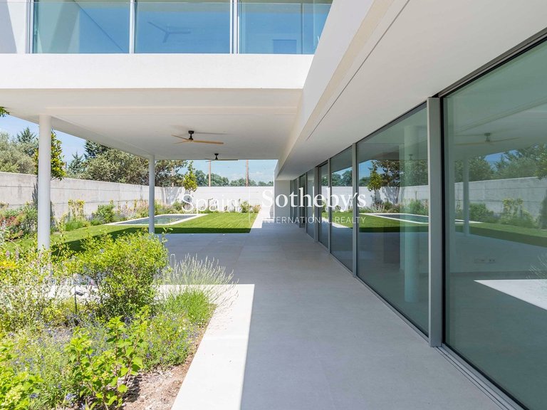 Town House for Rent in Madrid, Madrid 34