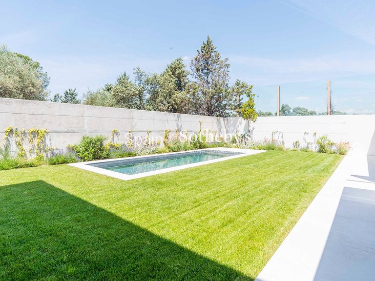 Town House for Rent in Madrid, Madrid 31