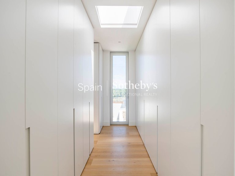 Town House for Rent in Madrid, Madrid 11