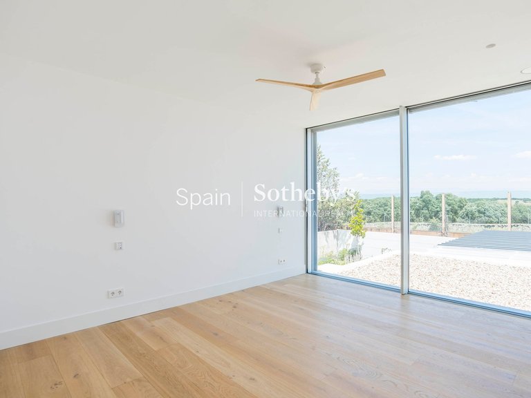 Town House for Rent in Madrid, Madrid 10