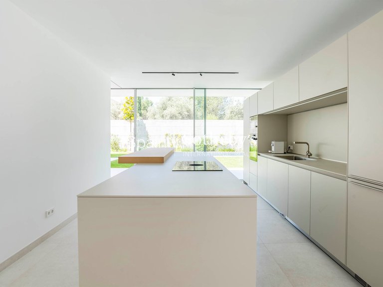 Town House for Rent in Madrid, Madrid 5