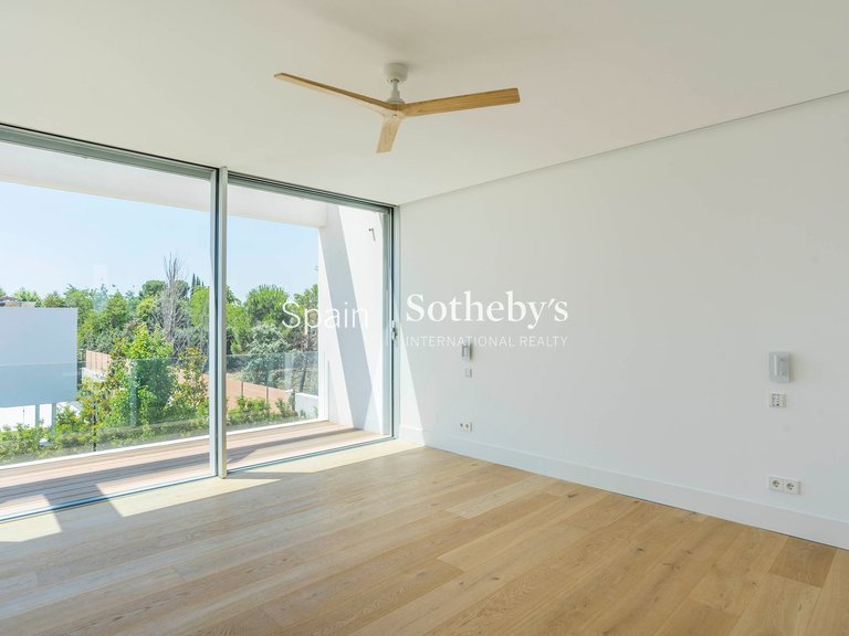 Town House for Rent in Madrid, Madrid 14