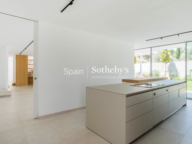Town House for Rent in Madrid, Madrid 27