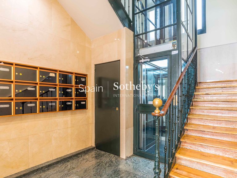 Apartment for Sale in Madrid, Madrid 38