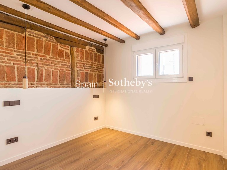 Apartment for Sale in Madrid, Madrid 12