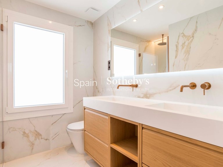 Apartment for Sale in Madrid, Madrid 29