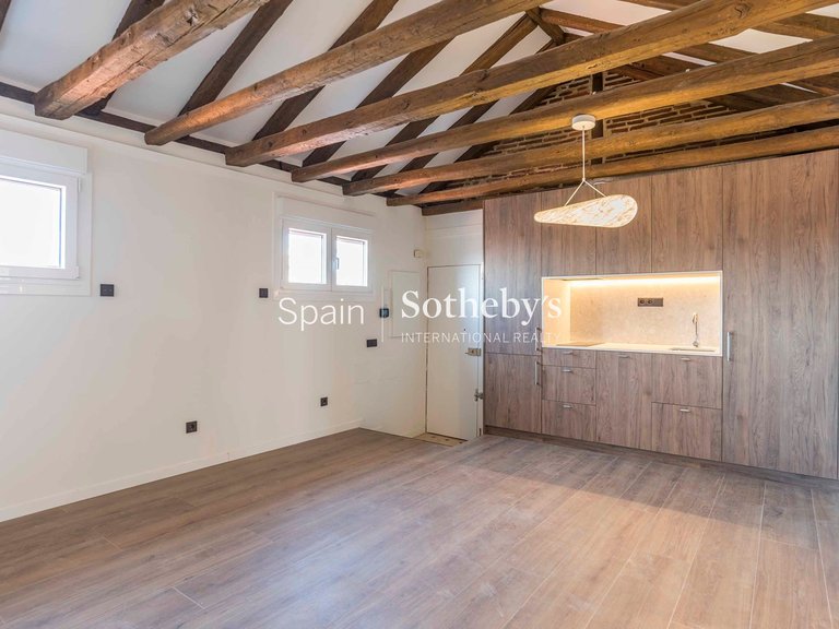Apartment for Sale in Madrid, Madrid 22