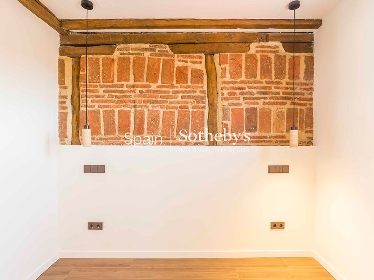 Apartment for Sale in Madrid, Madrid 13